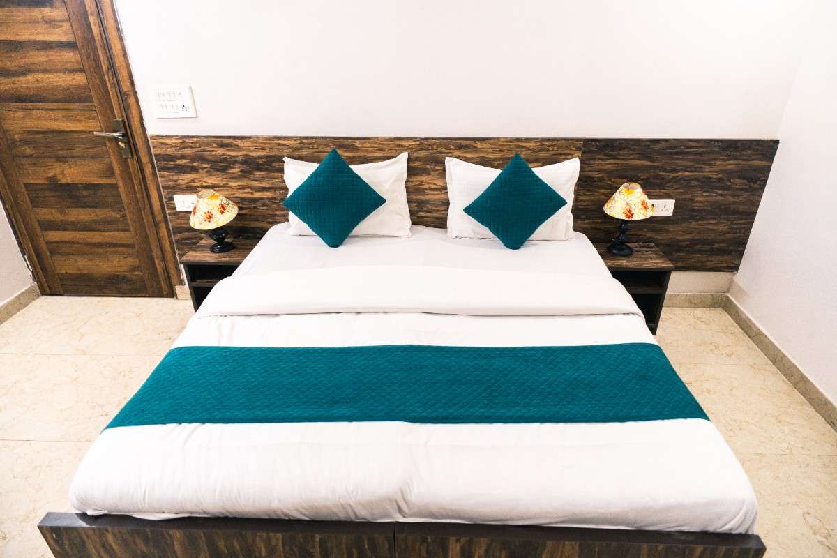 Modern Room at the Best PG in Sector 21 Gurgaon