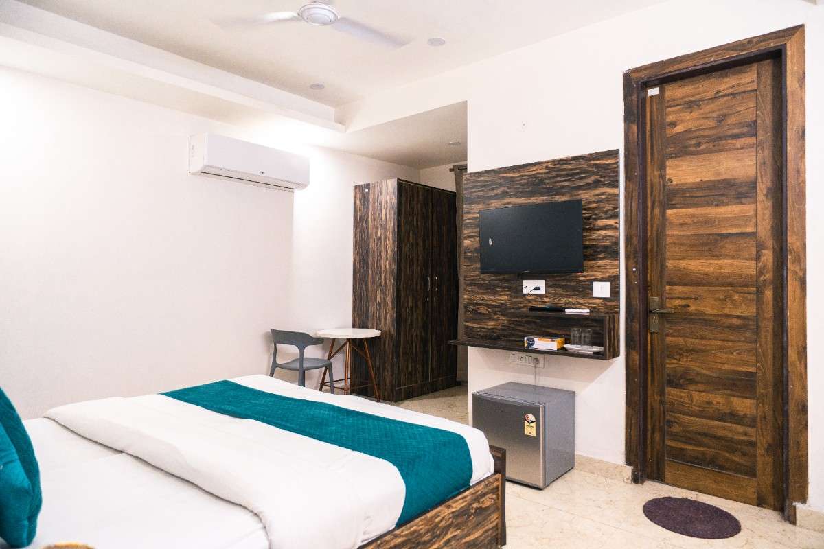 Stylish Room at the Best PG in Sector 21 Gurgaon