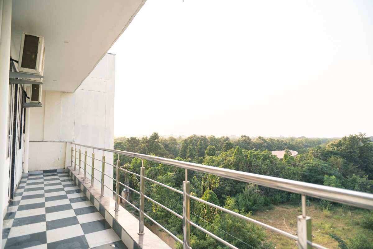 Spacious balcony with scenic view in Co-living space in Gurgaon