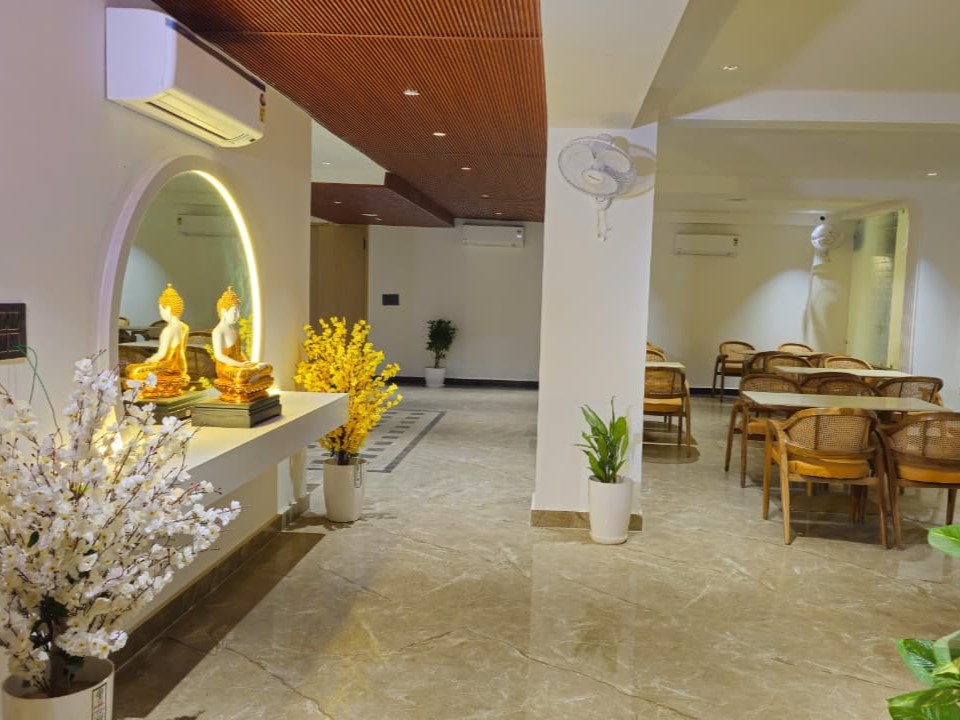 WhatsApp Image 2025-12-07 at 1.18.33 PM